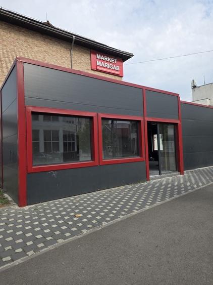 Spațiu comercial, de 80 mp, în Central