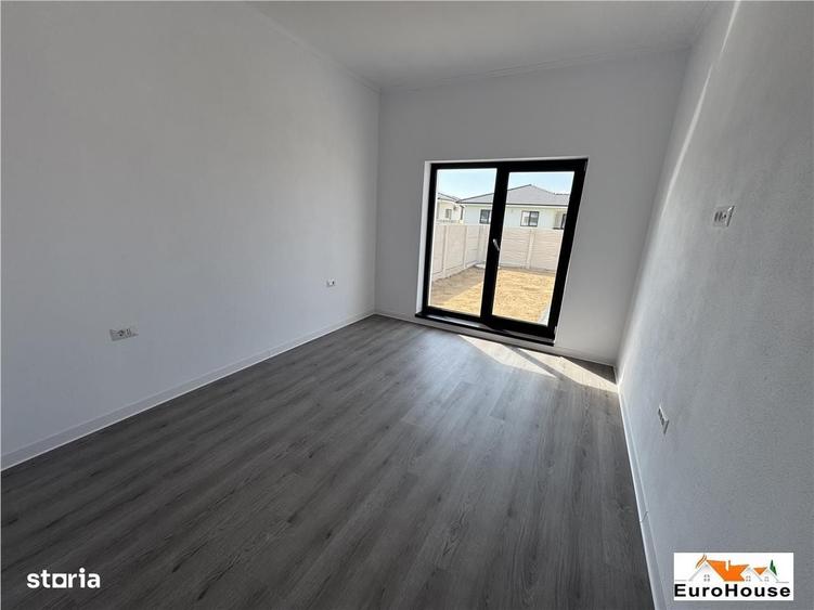 Casă cu 4 camere în Central