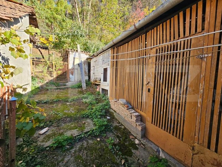 Casă individuală cu 5 camere cu Canalizare în Cugir