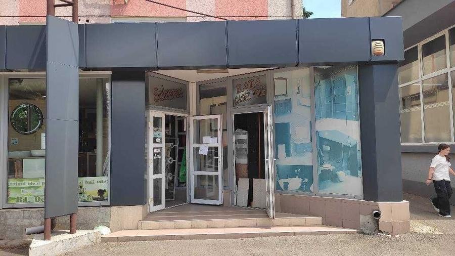 Spațiu comercial, de 148 mp, în Decebal