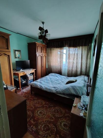 Apartament cu 3 camere decomandat în Nord