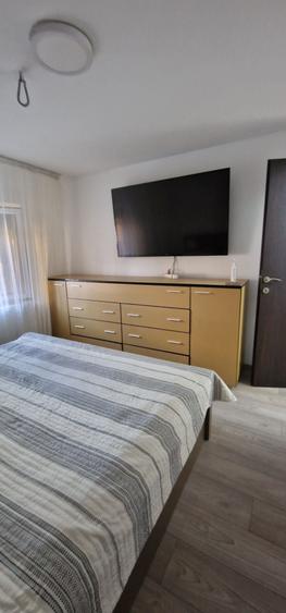Inchiriez apartament langa liceu - 2