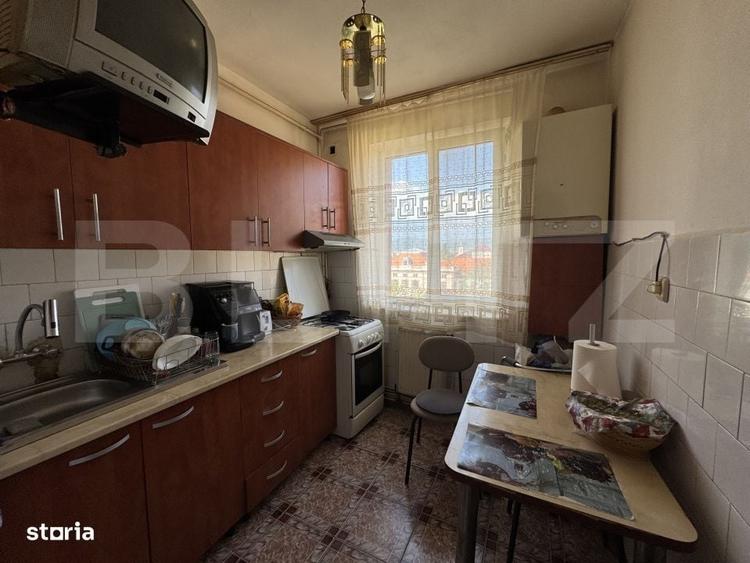 Apartament cu 2 camere decomandat în Central