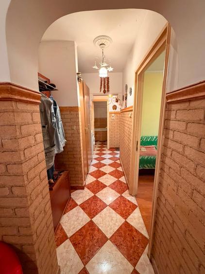 Apartament 3 camere | Piața Sudului | Etaj 3/8 | Bloc reabilitat | Centrala - 5