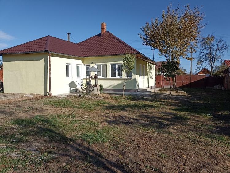 Casă cu 3 camere în Sântimreu