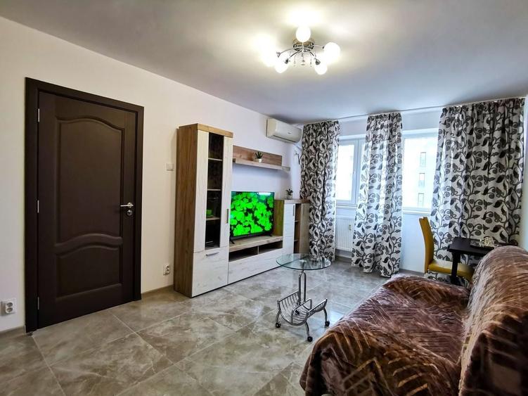 Apartament cu 2 camere semidecomandat, mobilat în Bucur Obor
