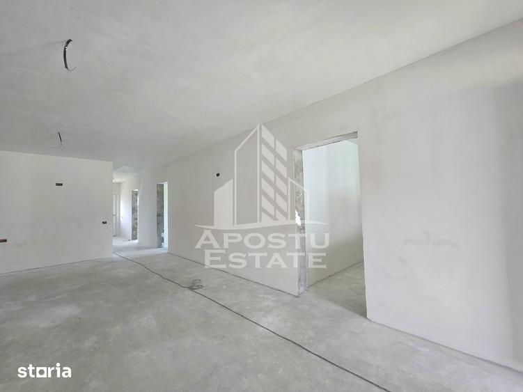 Casă cu 4 camere cu Teren 320 Mp în Șag