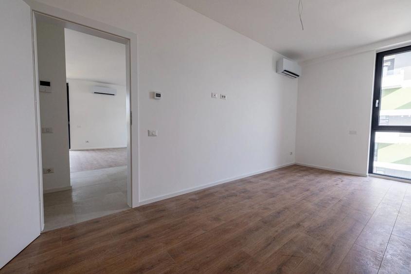 Apartament cu 2 camere decomandat în Torontalului