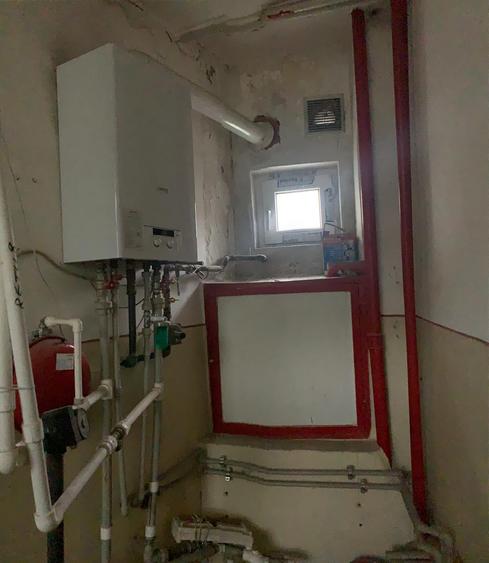 Spațiu industrial, de 920 mp, în Afumați