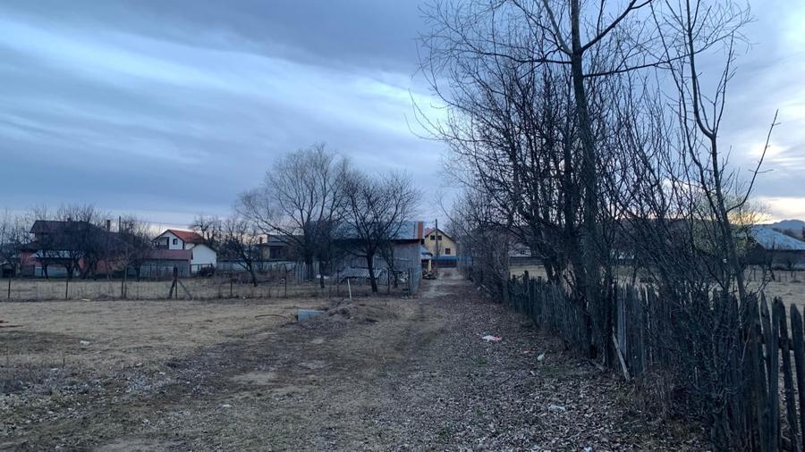 Teren agricol intravilan de 980 mp, în Jitia