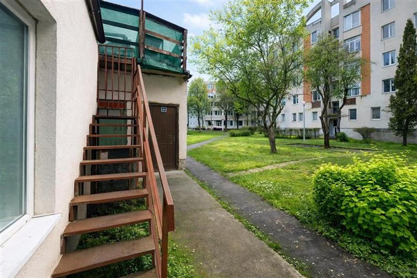 Spațiu comercial, de 43 mp, în Tudor