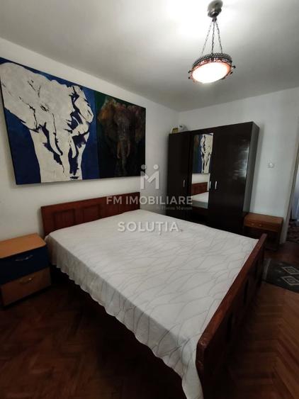 Apartament cu 3 camere decomandat în Decebal