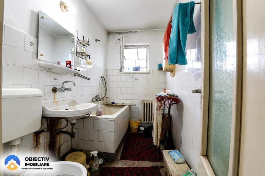 Apartament cu 2 camere decomandat în Mărăței