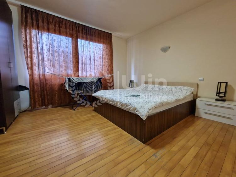 Apartament cu 3 camere semidecomandat, mobilat în Bună Ziua