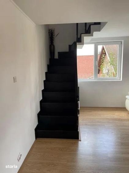 Apartament cu 3 camere decomandat în 7 Noiembrie