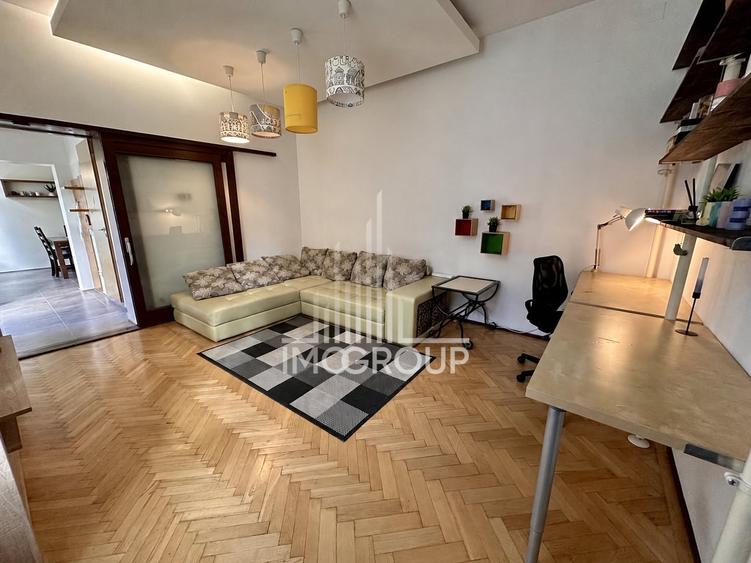 Apartament cu 2 camere semidecomandat, mobilat în Semicentral