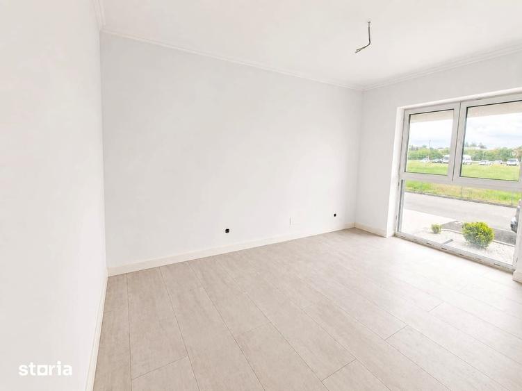 Apartament cu 4 camere în Florești