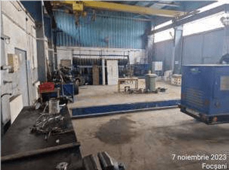 Spațiu industrial, de 380 mp, în Central