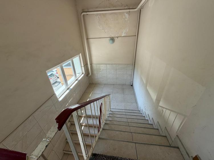 Garsonieră decomandată în Colentina