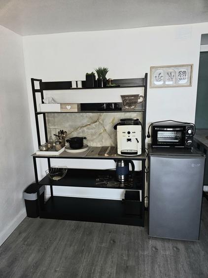 Casă cu 2 camere în Petrești