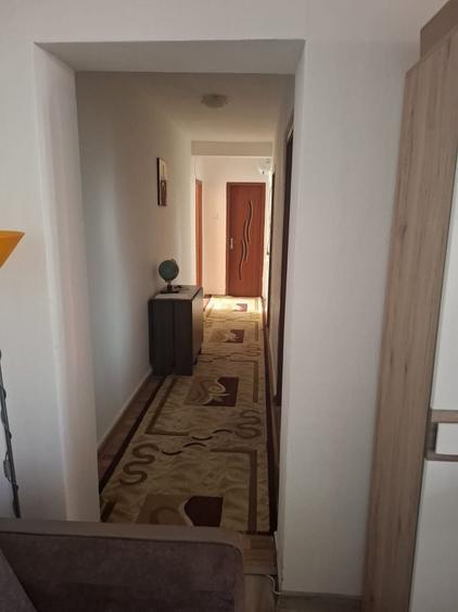 Apartament cu 4 camere nedecomandat în Ultracentral