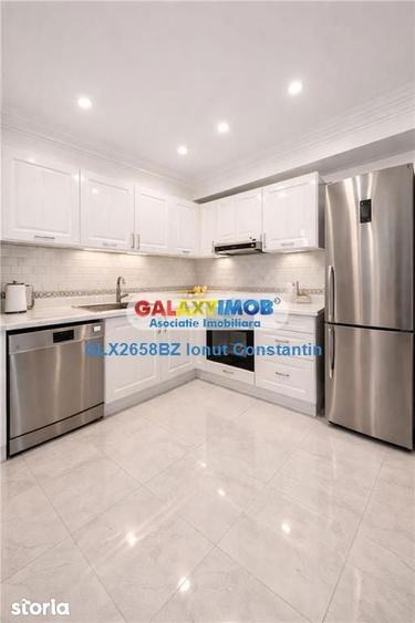 Apartament cu 3 camere decomandat în Orizont