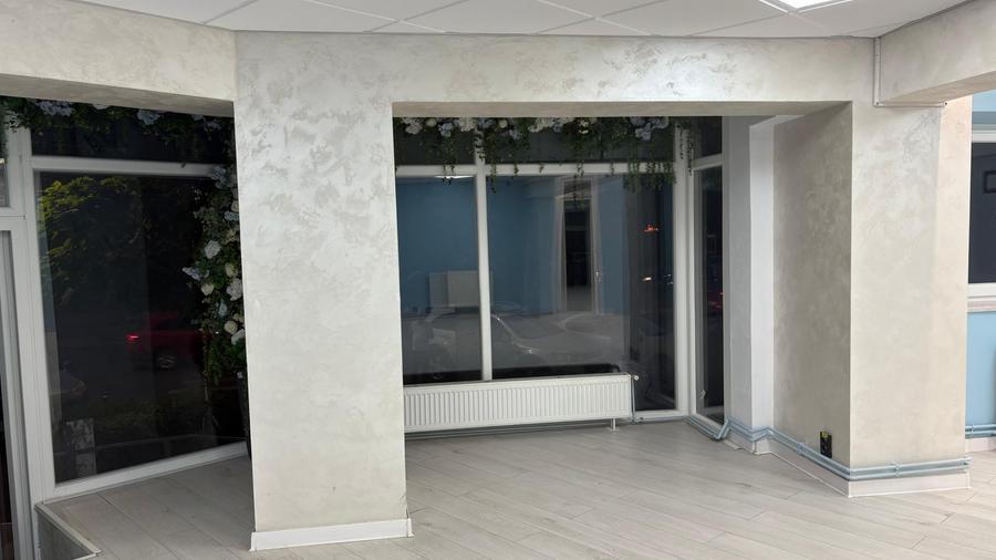 Spațiu comercial, de 60.090000152588 mp, în Basarabia