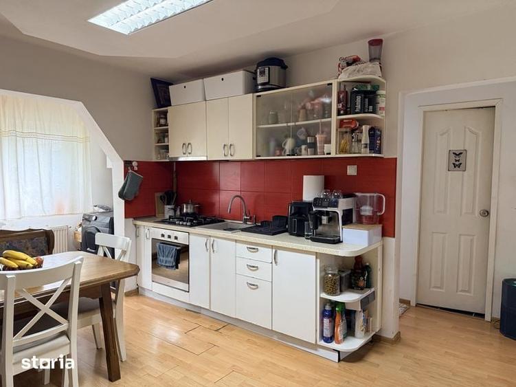 Apartament cu 2 camere decomandat în Girocului