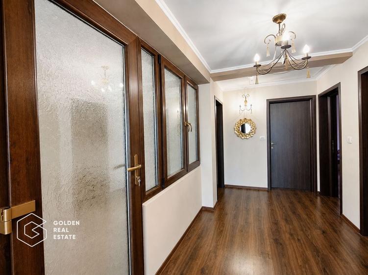 Casă individuală cu 5 camere cu Piscina în Vladimirescu