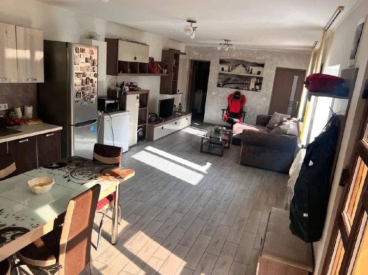 Casă cu 2 camere cu Teren 280 Mp în Central