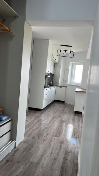 Apartament cu 3 camere decomandat în Sânpetru