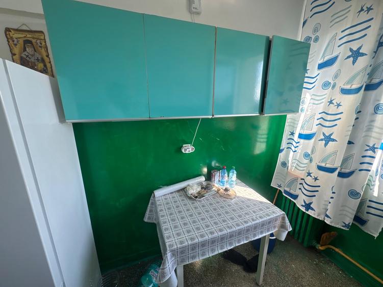 Titan - 2 camere - De renovat - Oportunitate - Investiție - Metrou - 13