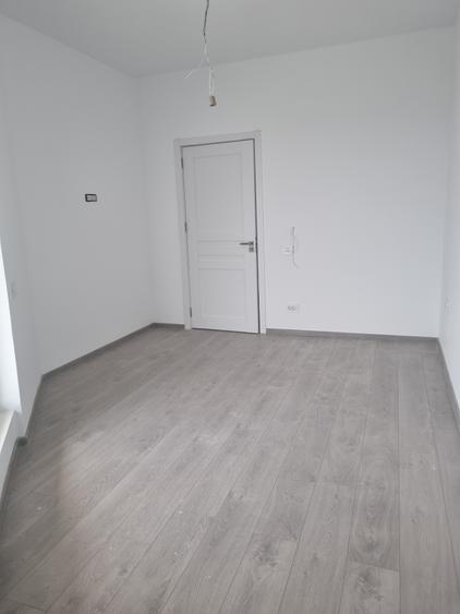 Apartament cu 3 camere decomandat, mobilat în Militari