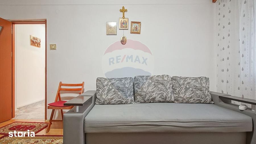 Apartament cu 2 camere semidecomandat în Dârste