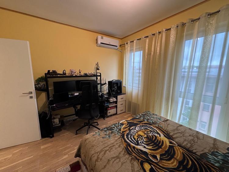 Apartament cu 3 camere decomandat în Ferdinand