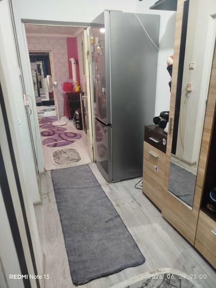 Apartament cu 2 camere semidecomandat în Sălard