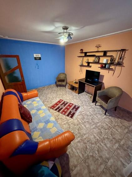 Apartament cu 2 camere decomandat în Radu Negru