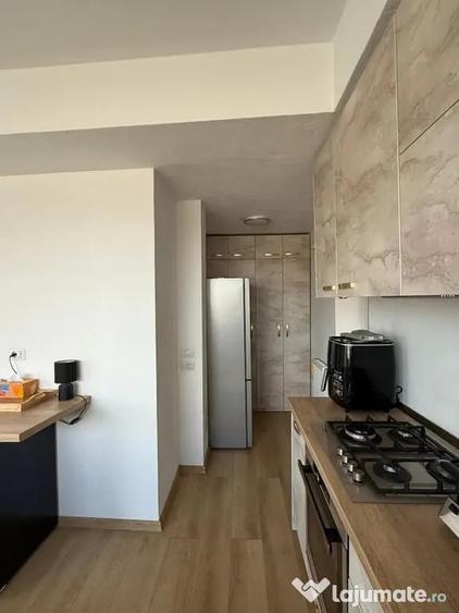 Casă cu 4 camere cu Teren 227 Mp în Central