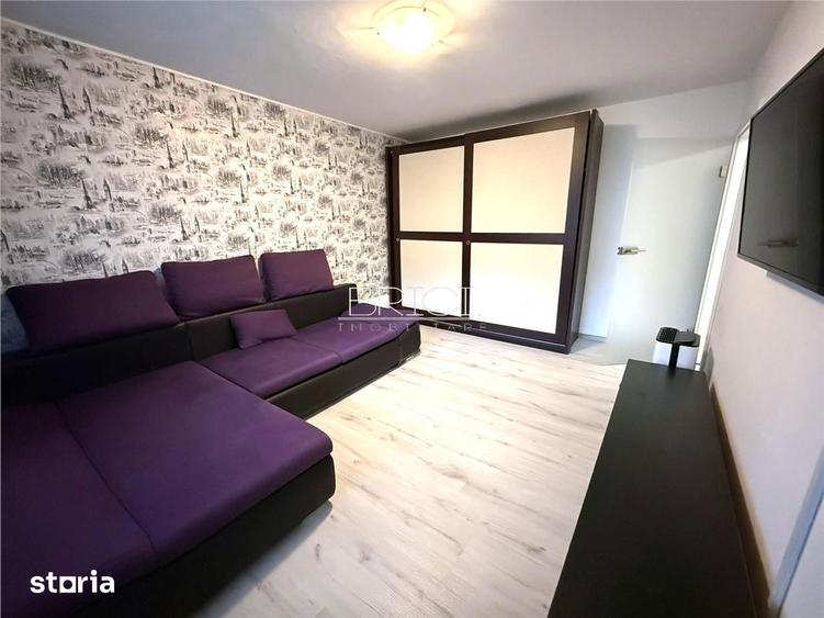 Apartament cu 2 camere decomandat în Valea Cetății