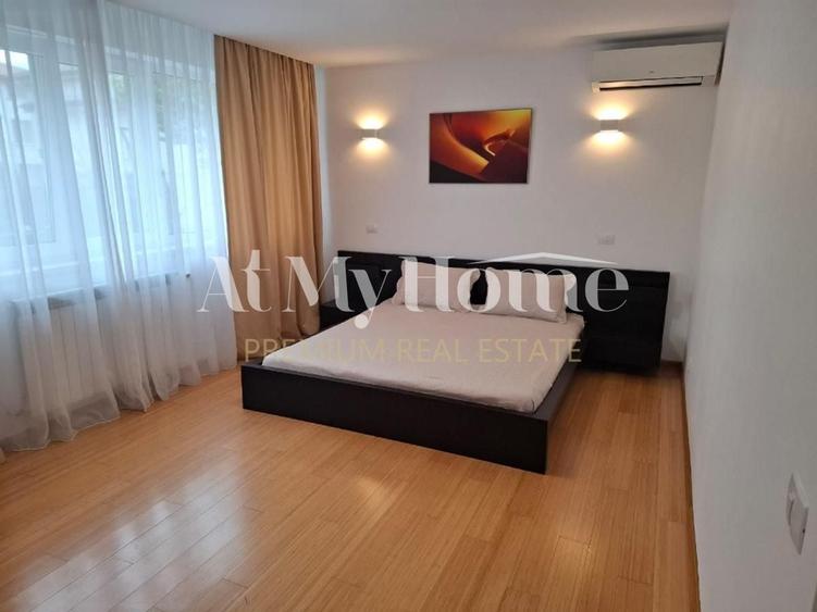 Apartament cu 4 camere decomandat, mobilat în Pipera