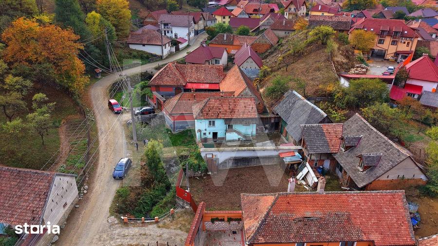 Casă cu 2 camere cu Teren 405 Mp în Central