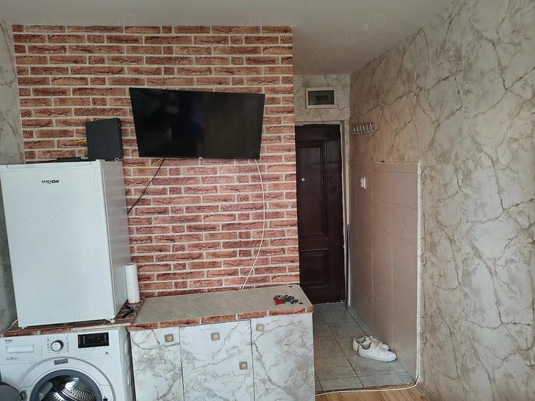Garsonieră decomandată în Iosefin