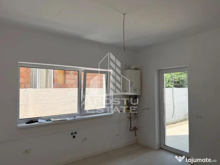Casă cu 4 camere cu Teren 320 Mp în Ghiroda
