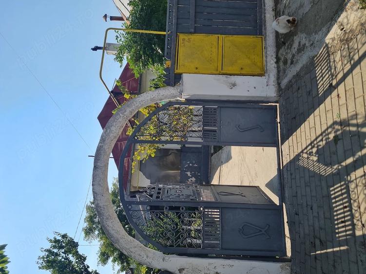 Casă cu 3 camere cu Teren 310 Mp în Central