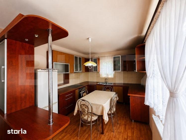 Casă cu 5 camere cu Teren 500 Mp în Sângeorgiu de Mureș