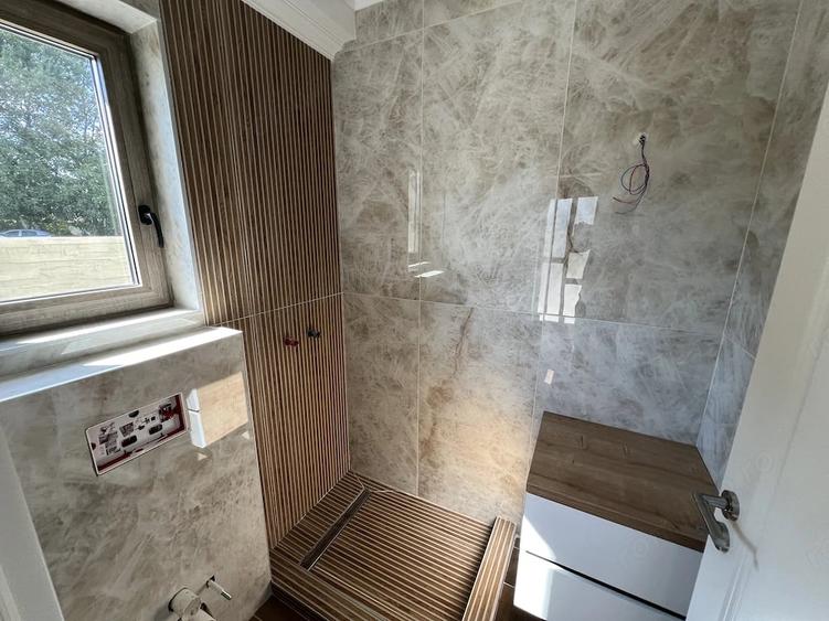 Casă cu 4 camere cu Teren 333 Mp în Giroc