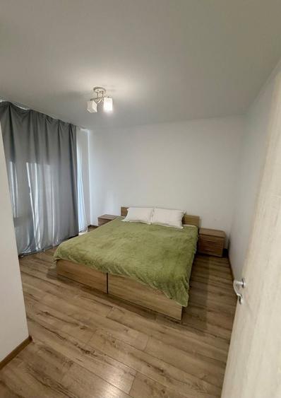 Apartament cu 2 camere semidecomandat, mobilat în Mărăști