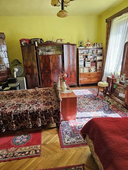 Casă cu 2 camere cu Teren 306 Mp în Central
