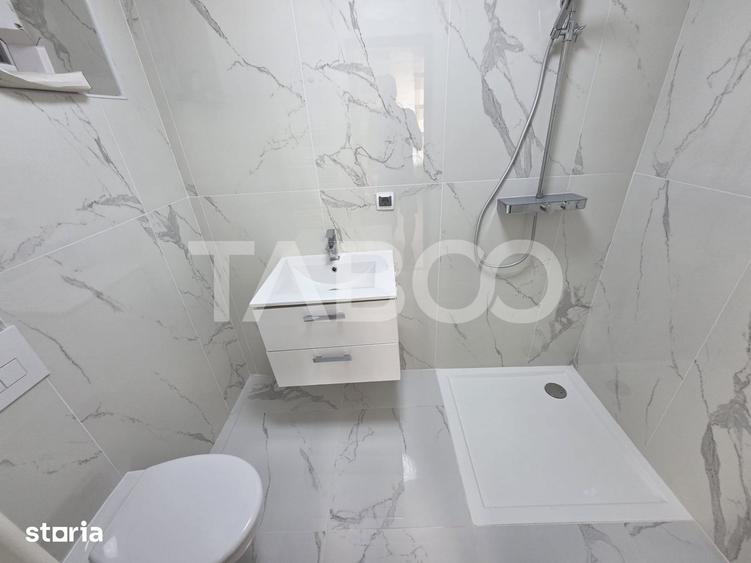 Casă cu 4 camere cu Teren 2000 Mp în Central