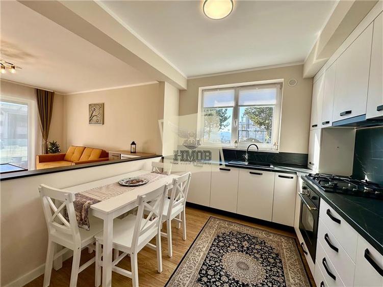 Apartament cu 2 camere decomandat, mobilat în Exterior Vest